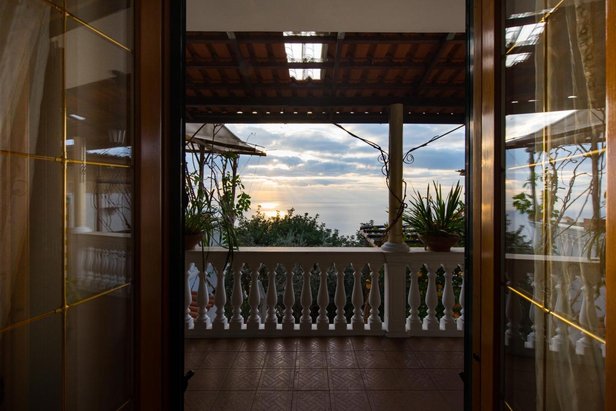 H.H.Le Palme Bed & Breakfast Amalfi Exterior photo